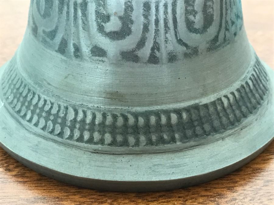 Old Hand Bell Loud With Long Sustaining Tone [Photo 10]