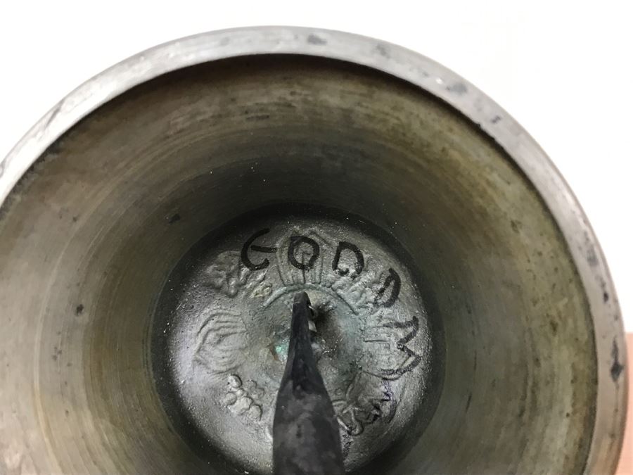 Old Hand Bell Loud With Long Sustaining Tone [Photo 15]