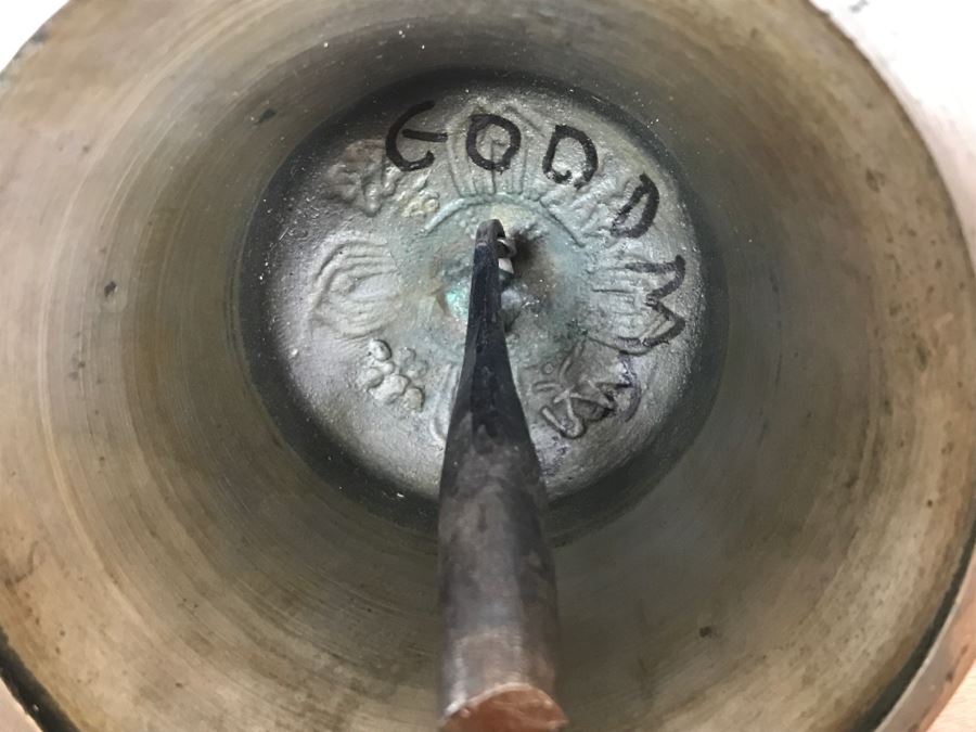 Old Hand Bell Loud With Long Sustaining Tone [Photo 13]
