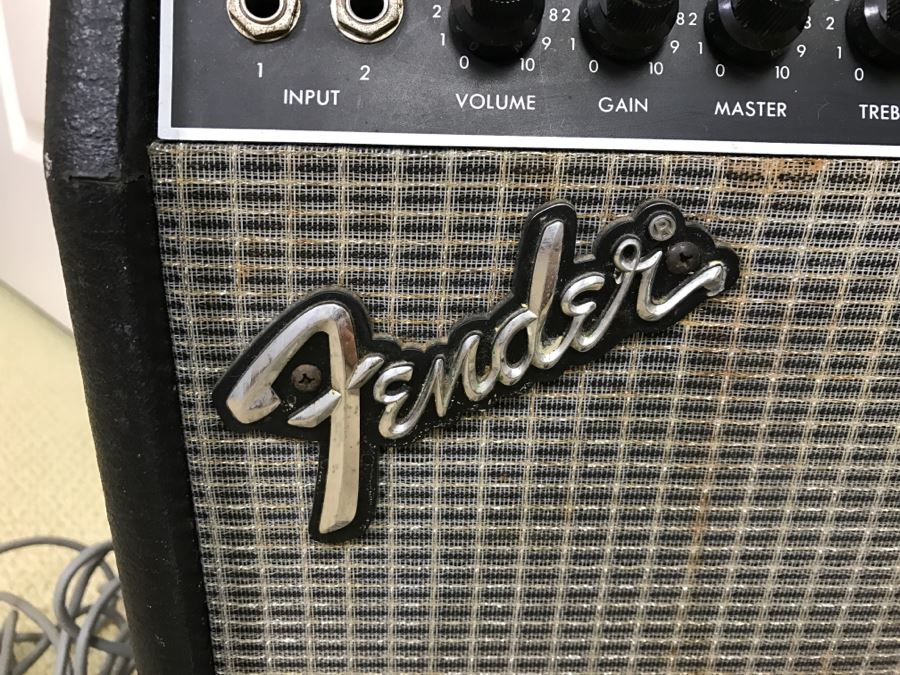 Vintage Fender Sidekick Reverb 35 Guitar Amplifier With 3 Picks, Kick Pedal And Amp Cord [Photo 4]