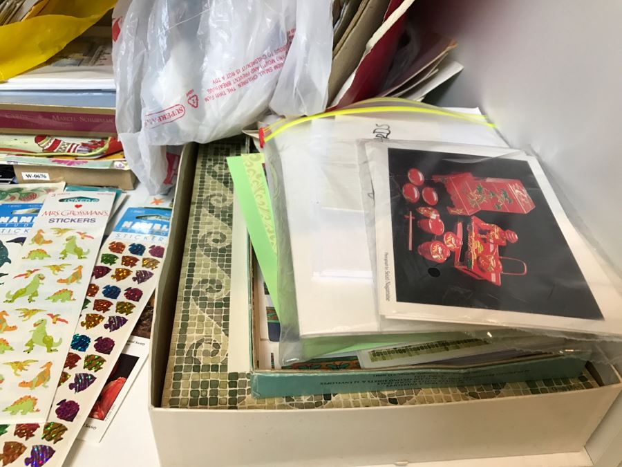 Huge Lot Of Various Greeting Cards, Stickers And Postcards [Photo 5]