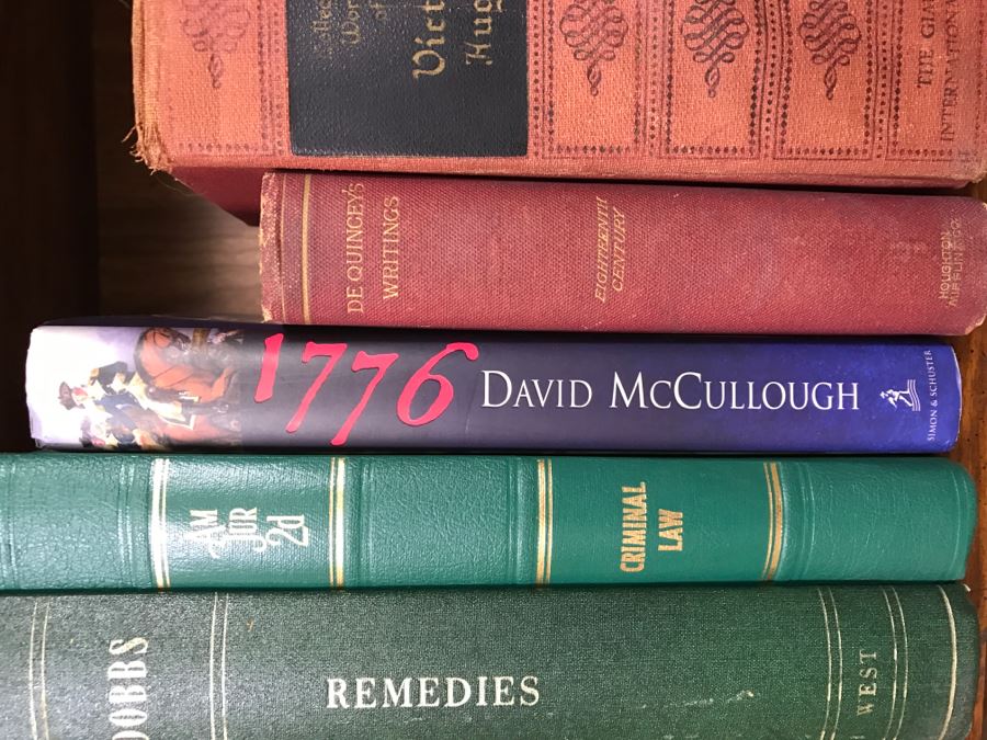 Book Lot - Lewis Carrol, Victor Hugo [Photo 3]