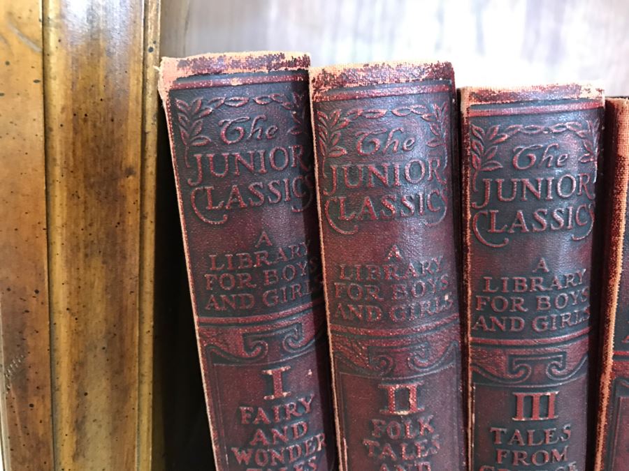 The Junior Classics Library For Boys And Girls Leatherbound Books P F Collier & Son Co 1918 10 Volumes Featuring Illustrations From Artists Including Maxfield Parrish [Photo 9]
