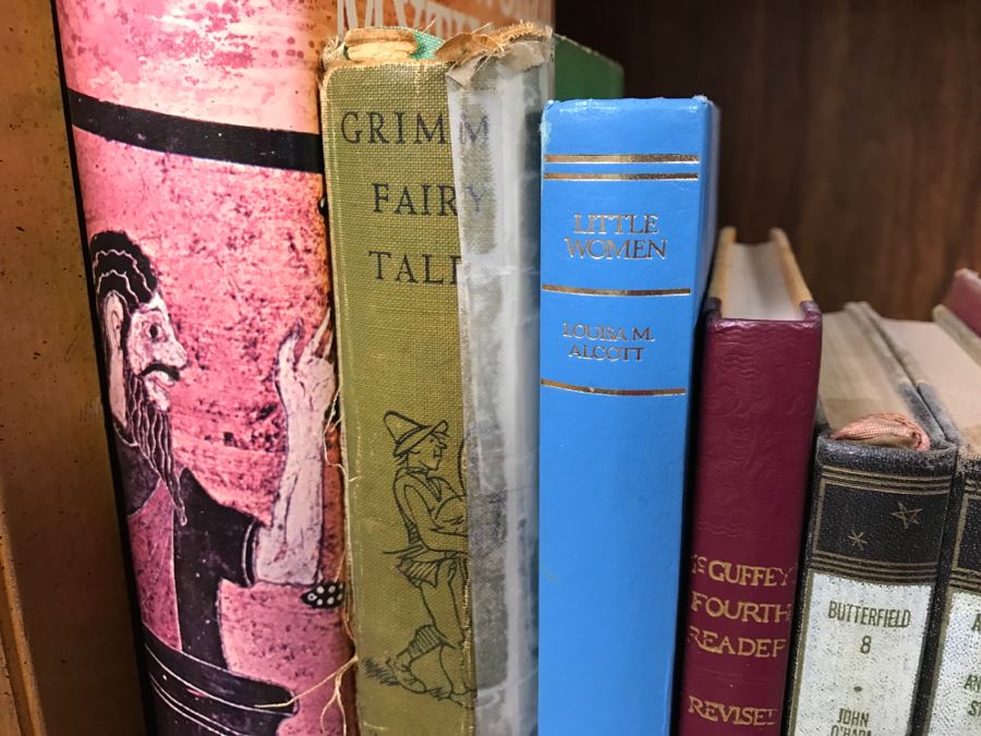 Book Lot - Charles Dickens, Shakespeare [Photo 3]