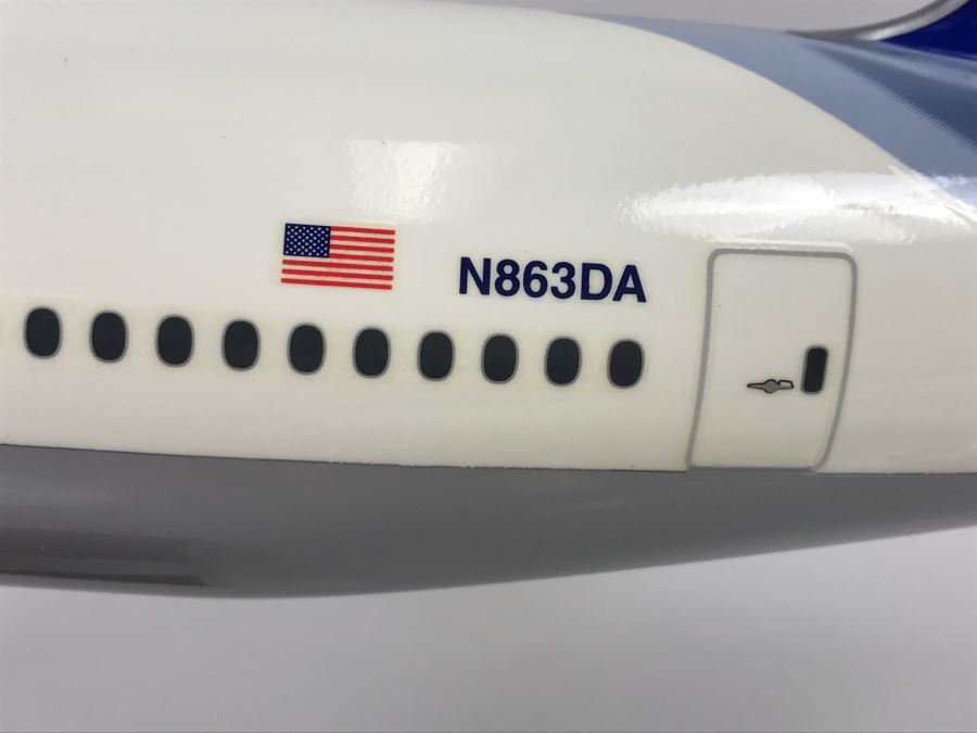 Pacific Miniatures PacMin Precision 1/100 Scale Model Airplane Of Delta Airlines 2005 Boeing 777-200 With Box [Photo 6]