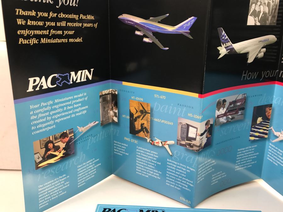 Pacific Miniatures PacMin Precision 1/100 Scale Model Airplane Of ANA All Nippon Airways Boeing 777-300 With Box [Photo 4]