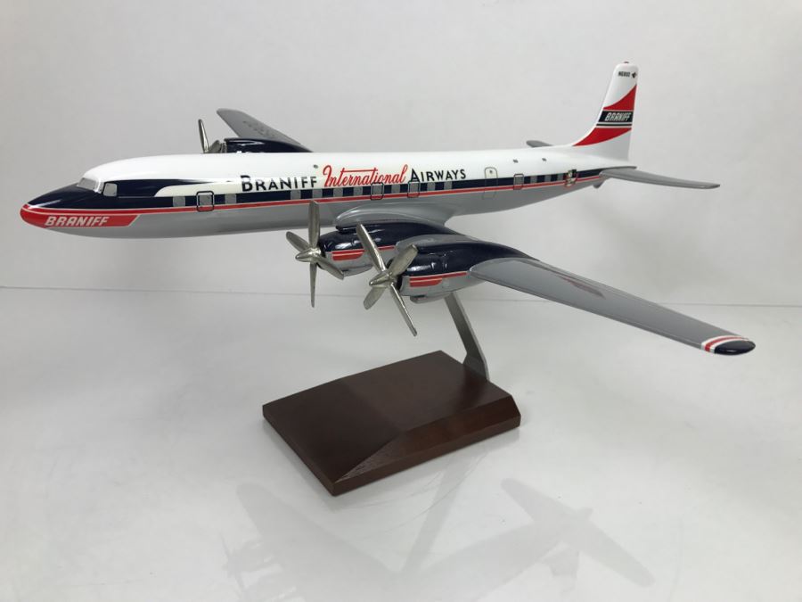 Atlantic Models Precision Model Airplane Braniff International Airways With Box [Photo 1]
