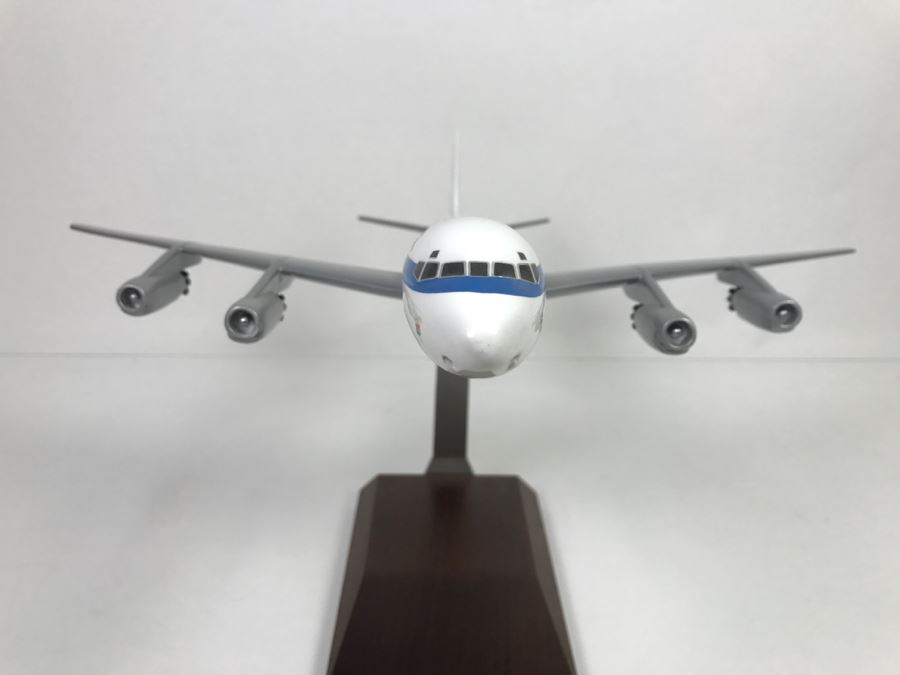 Atlantic Models Precision Model United Airlines DC-8 Jet Mainliner No Box [Photo 11]
