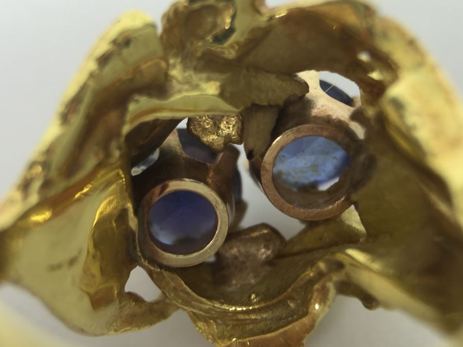 18K Yellow Gold Ring With (2) Round Blue Sapphires 6.2-6.3MM X 4.0MM Apx. 2.5 Carats Total Weight - Each Saphire Appraised At $1,000 Each But They Need Polishing - Must See In Person - Ring Size 6 9.3g [Photo 22]