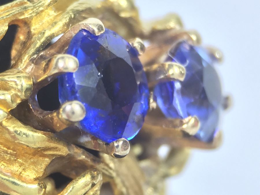 18K Yellow Gold Ring With (2) Round Blue Sapphires 6.2-6.3MM X 4.0MM Apx. 2.5 Carats Total Weight - Each Saphire Appraised At $1,000 Each But They Need Polishing - Must See In Person - Ring Size 6 9.3g [Photo 46]