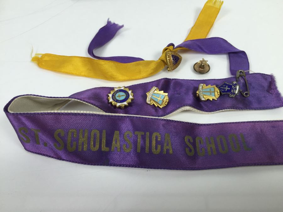 Various Vintage Pins 1929 Queens Public School And St. Scholastica School Pins With Vintage Box [Photo 2]