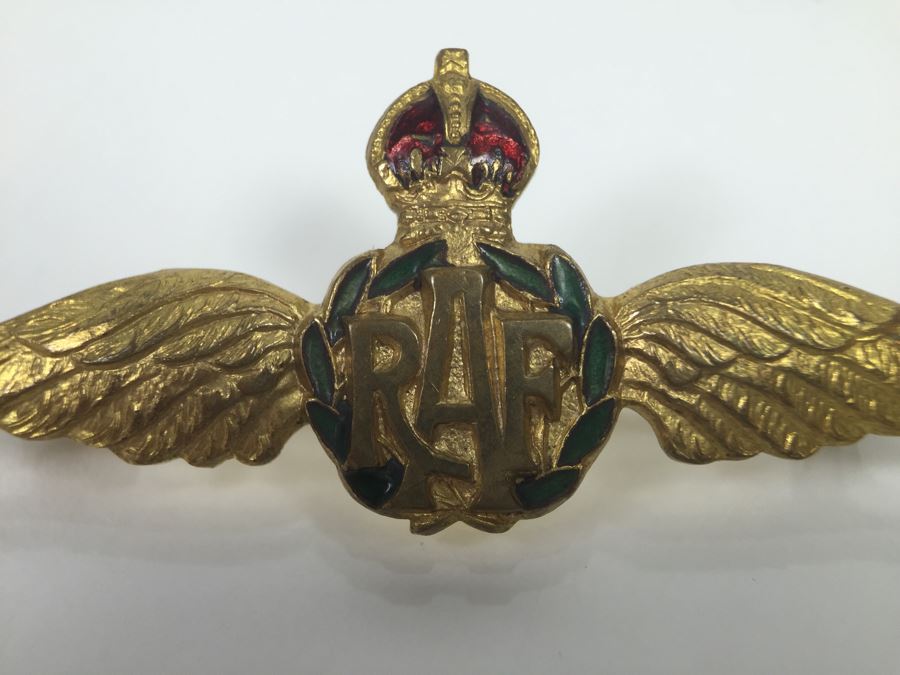 Raf Royal Air Force Wings Lapel Badge In Gold Gilt Type And Enameled Finish