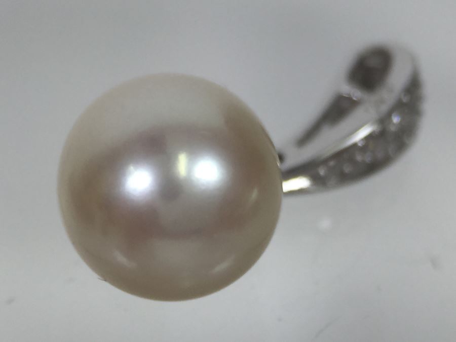 14K White Gold Pendant With Pearl And Small Clear Stones 1.8g [Photo 7]