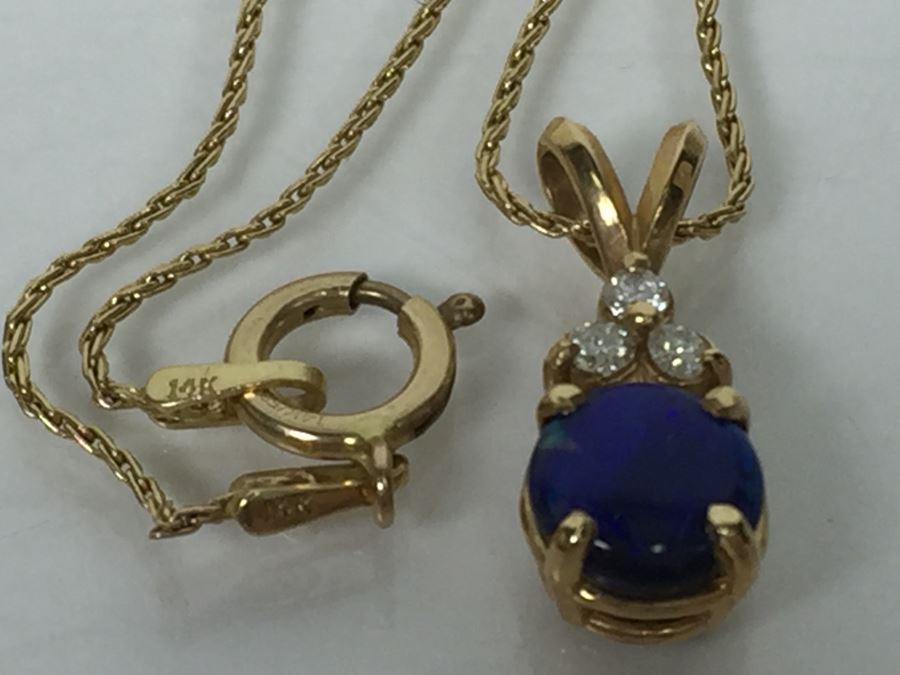 14K Yellow Gold Black Opal And Diamond Pendant With Chain Plus Matching Earrings Diamonds Si-2 To I-1 Clarity GH Color 3.9g [Photo 9]