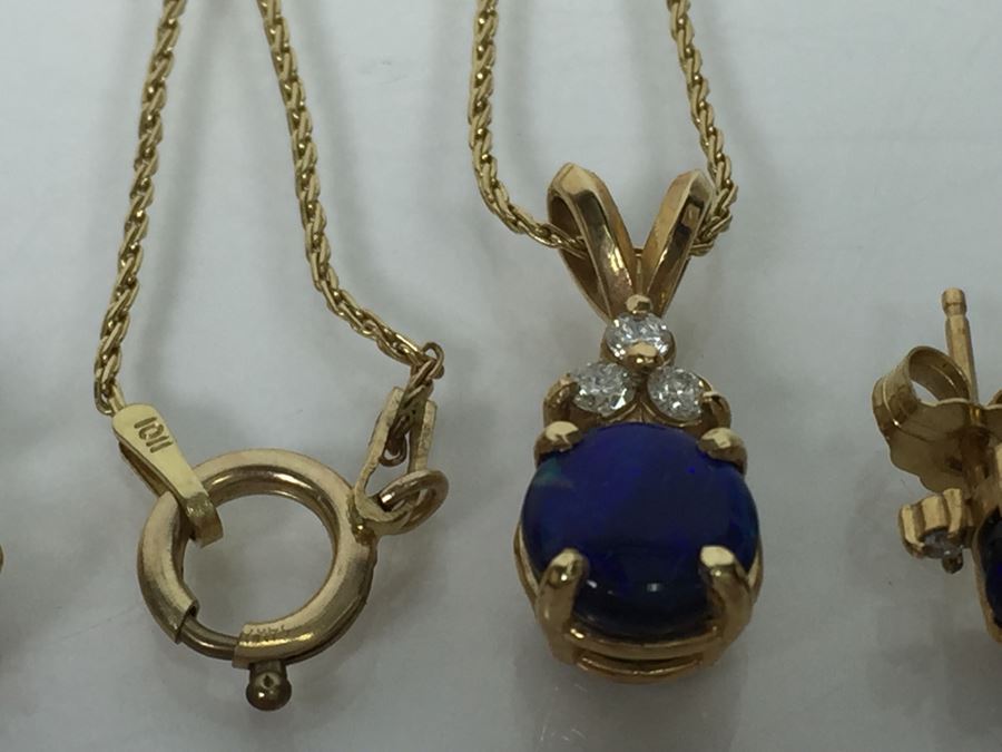 14K Yellow Gold Black Opal And Diamond Pendant With Chain Plus Matching Earrings Diamonds Si-2 To I-1 Clarity GH Color 3.9g [Photo 7]