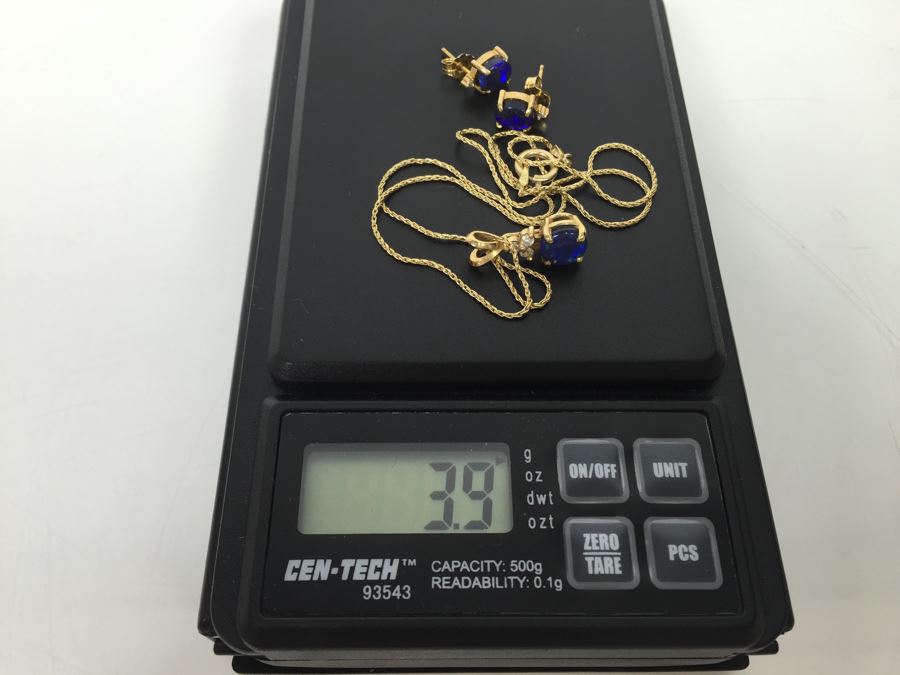 14K Yellow Gold Black Opal And Diamond Pendant With Chain Plus Matching Earrings Diamonds Si-2 To I-1 Clarity GH Color 3.9g [Photo 23]