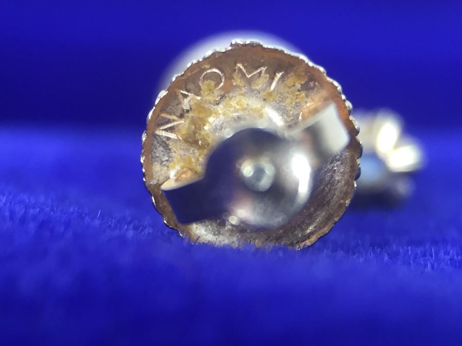 14K Yellow Gold Post Earrings With Light Blue Stone Signed NAOMI 1.2g [Photo 16]