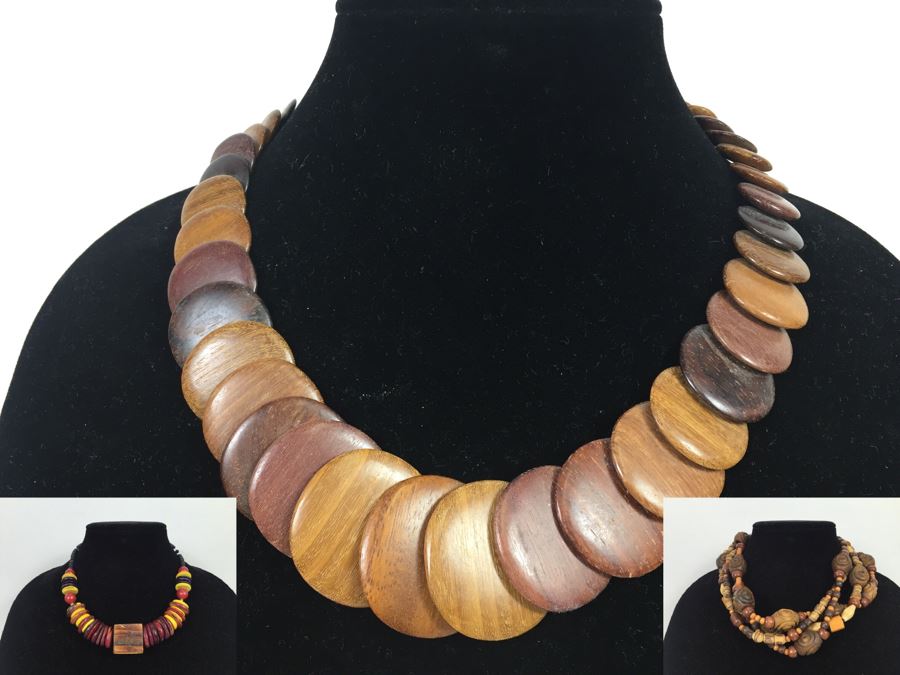 Set Of (3) Vintage Necklaces