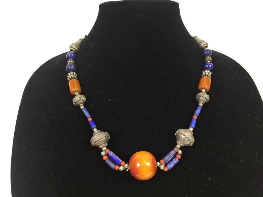 Set Of (3) Vintage Necklaces [Photo 2]