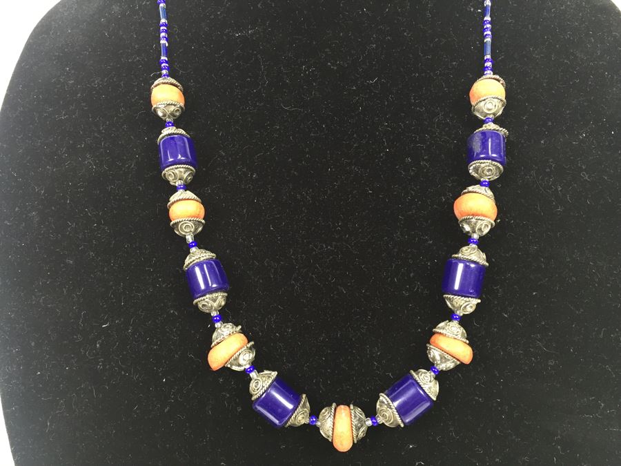 Set Of (3) Vintage Necklaces [Photo 6]