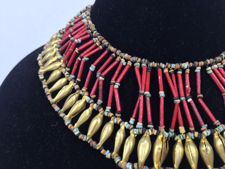 Set Of (3) Vintage Necklaces [Photo 4]