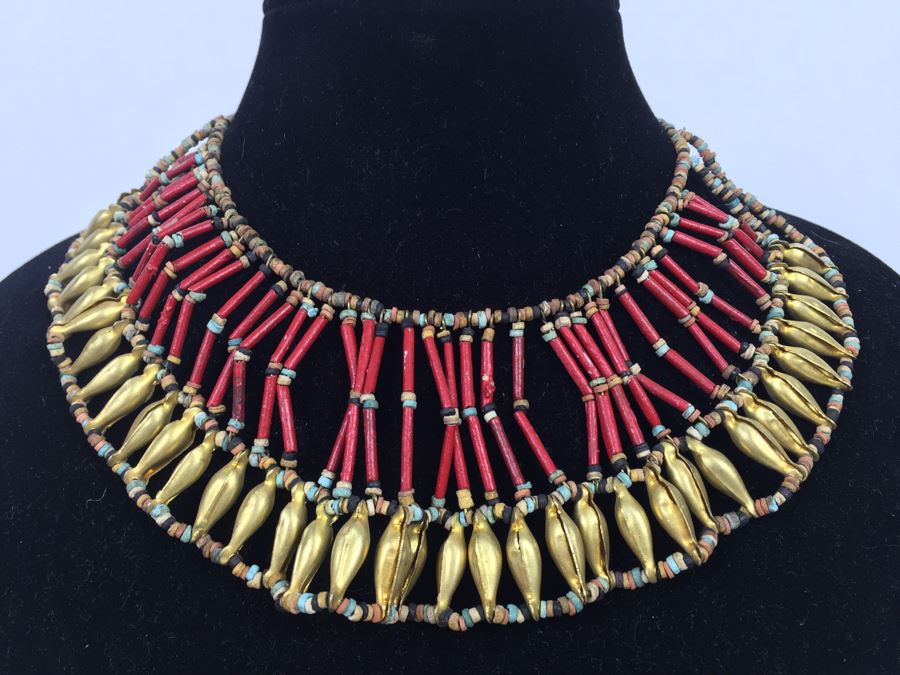 Set Of (3) Vintage Necklaces [Photo 2]