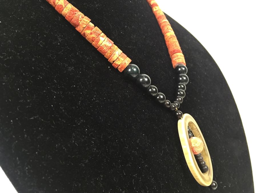 Set Of (3) Vintage Necklaces [Photo 5]