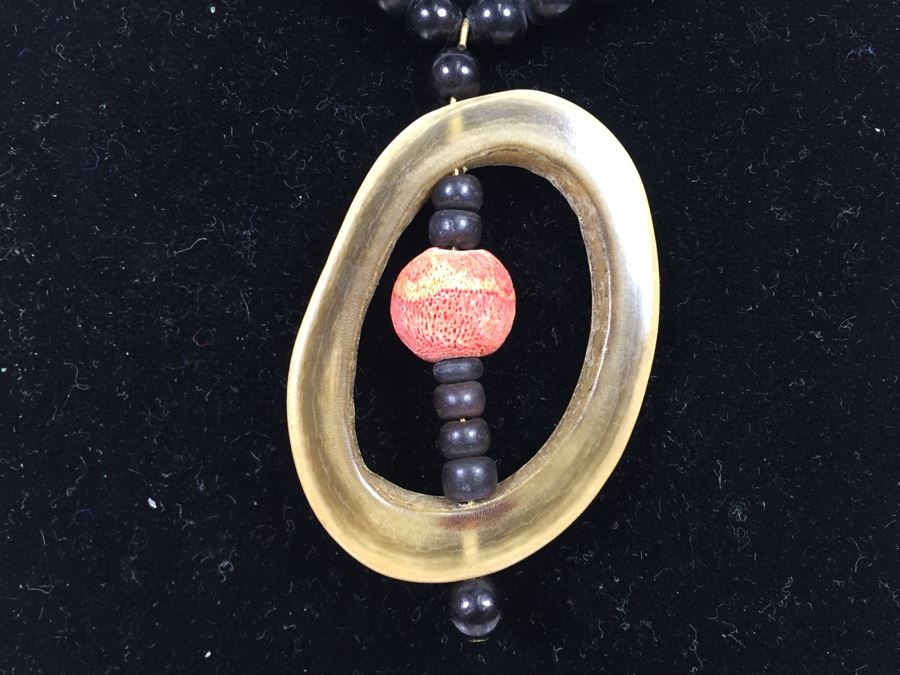 Set Of (3) Vintage Necklaces [Photo 3]