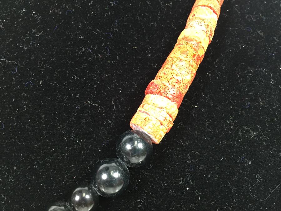 Set Of (3) Vintage Necklaces [Photo 4]