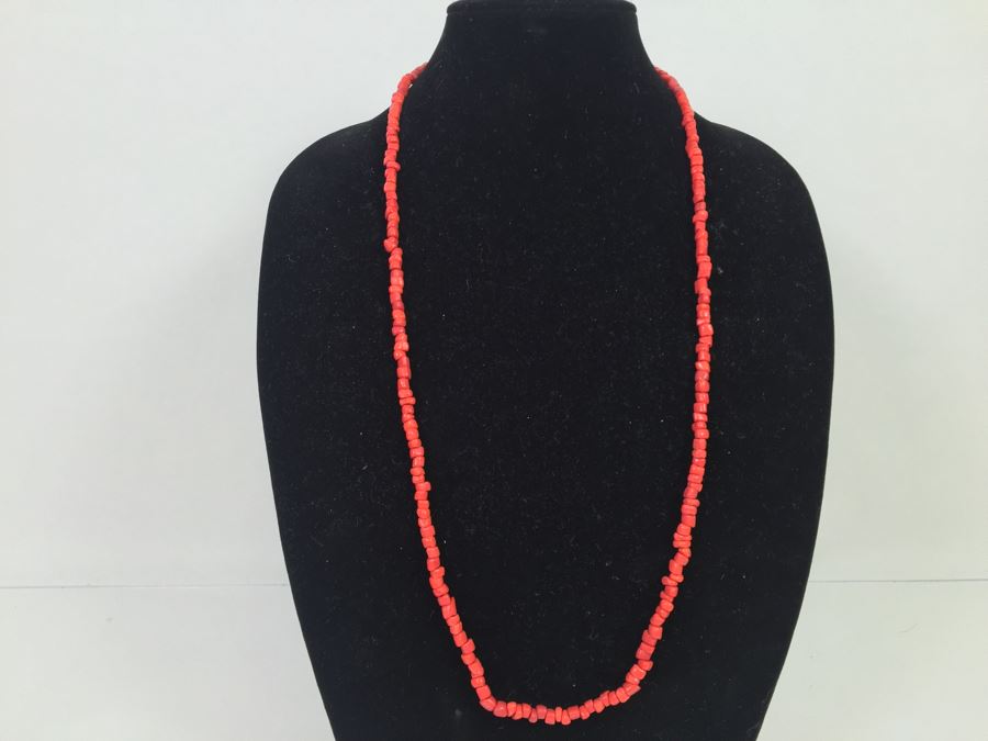 Set Of (3) Vintage Necklaces [Photo 7]