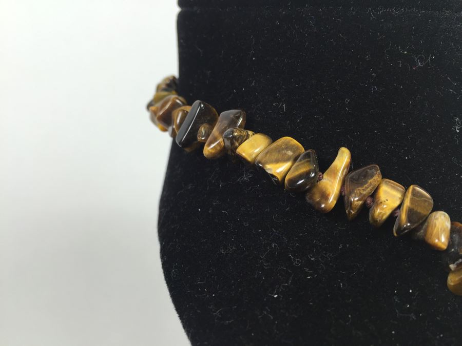 Set Of (3) Vintage Necklaces [Photo 9]