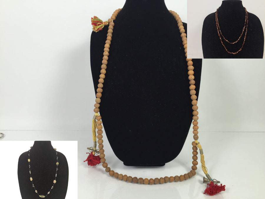 Set Of (3) Vintage Necklaces [Photo 1]