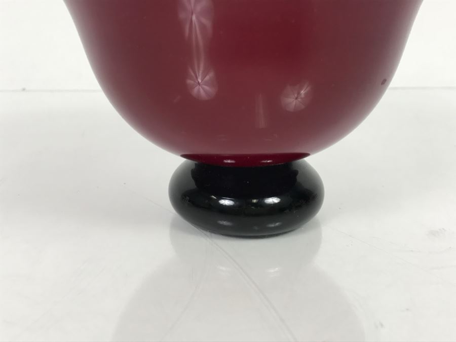 Signed Red Footed Art Glass Bowl [Photo 4]
