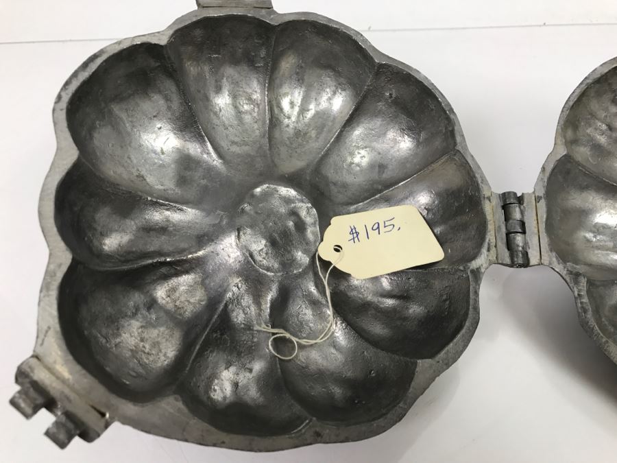 Large Vintage ICE CREAM Mold Valued At $195 [Photo 7]