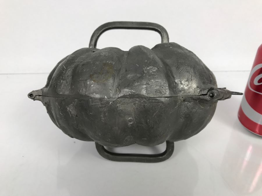 Large Vintage ICE CREAM Mold Valued At $195