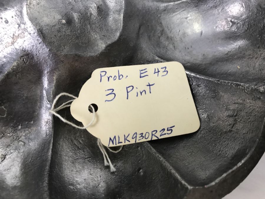 Large Vintage ICE CREAM Mold Valued At $195 [Photo 9]