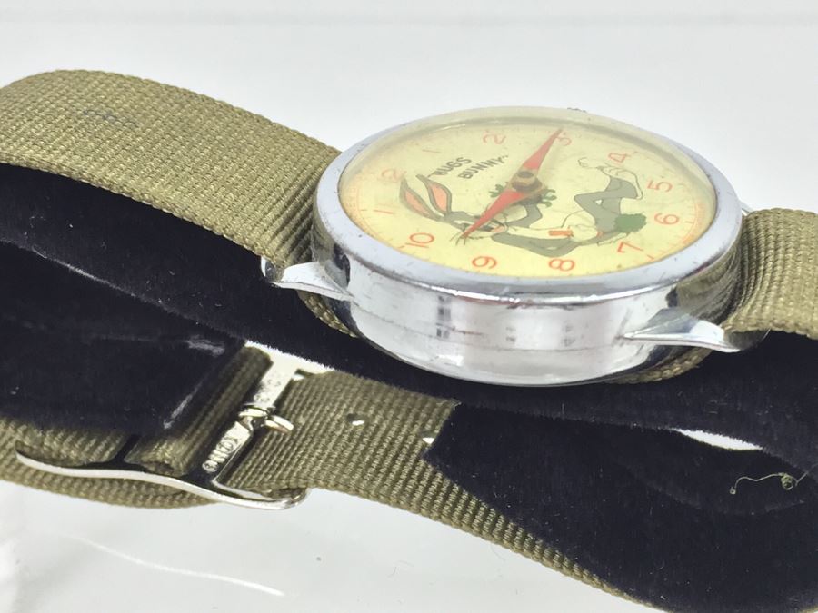 Vintage Bugs Bunny Warner Bros Cartoons Character Watch Made In Switzerland [Photo 5]