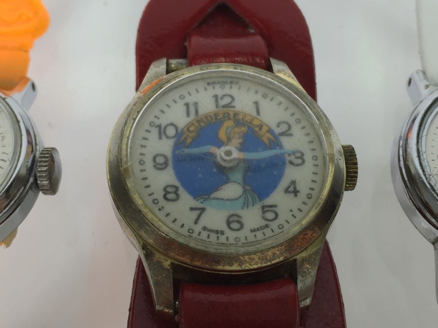 (3) Vintage Cinderella Walt Disney Character Watches U.S. Time 1955 And Bradley Swiss Made [Photo 4]