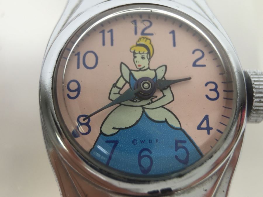 Set Of (3) Vintage Cinderella Walt Disney Productions Character Watches [Photo 10]