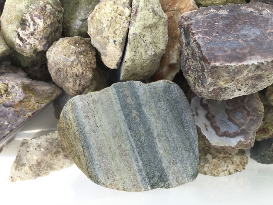 Box Full Of Polished Rocks [Photo 4]