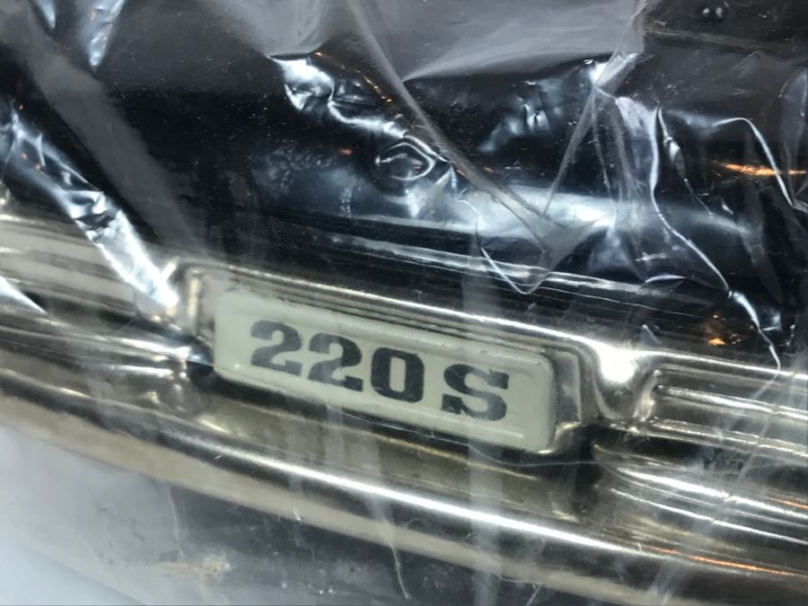 New Old Stock Friction Tin Litho 1960 Mercedes Benz 220S With Box Japan [Photo 17]