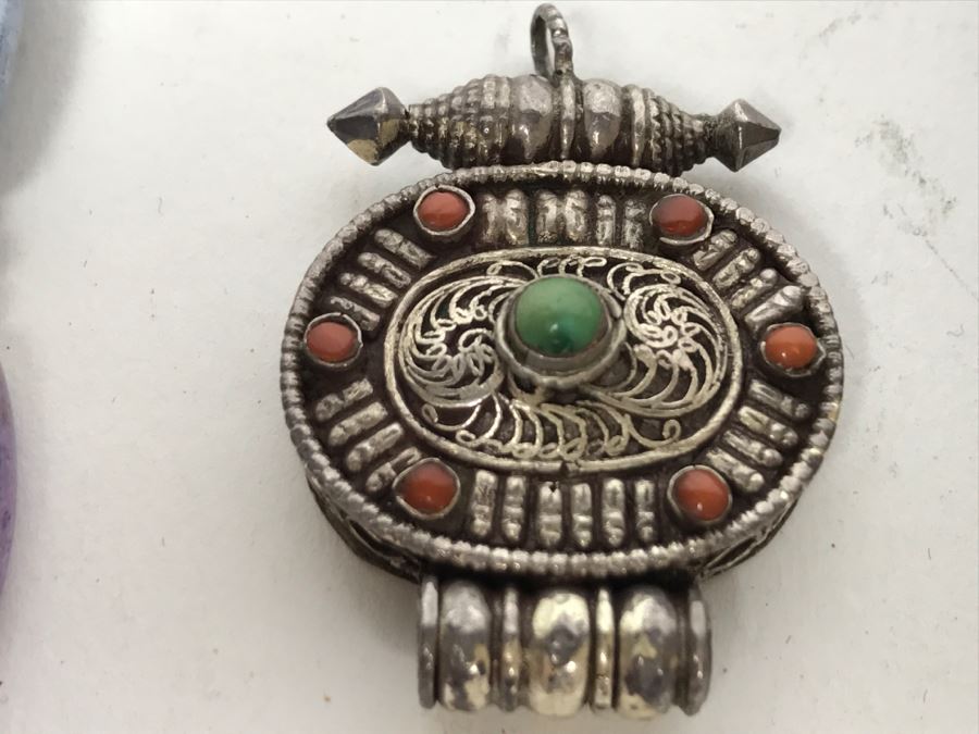 Jewelry Lot - Mainly Costume [Photo 19]