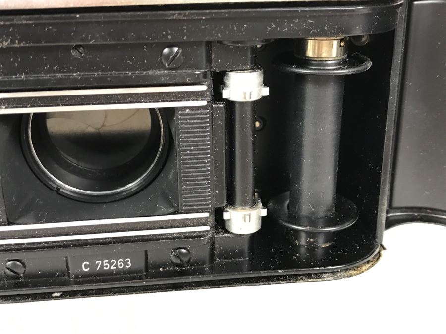 Voigtlander Prominent II Film Camera With Leather Case, Multiple Lenses, Filter, Flash, Hood And Original Manuals - See All Photos [Photo 41]