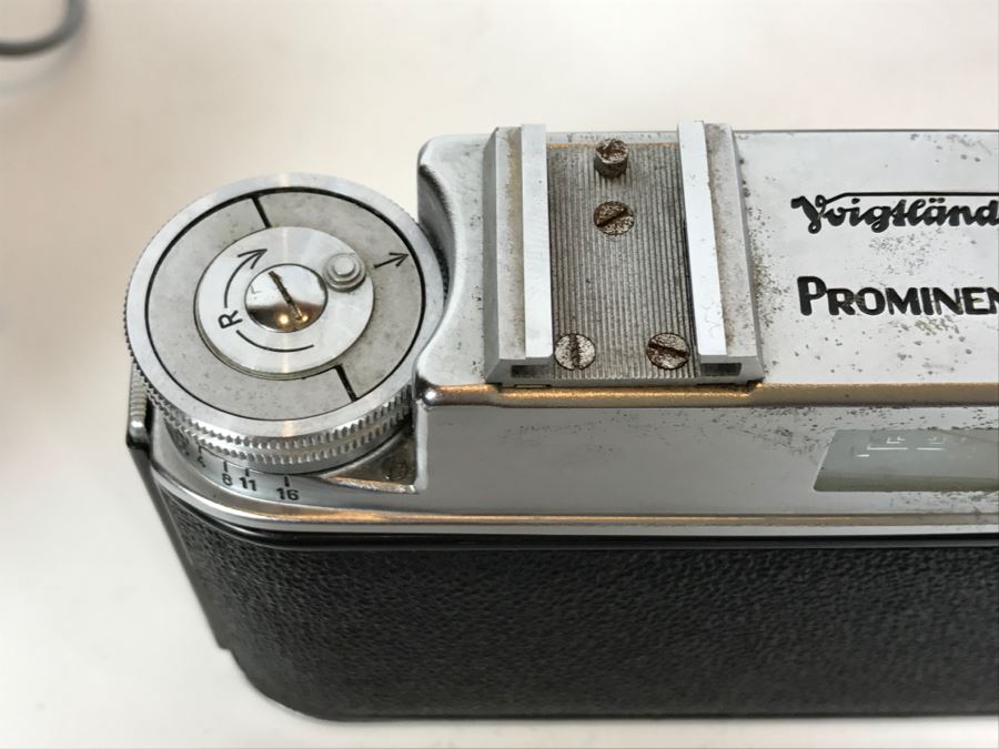 Voigtlander Prominent II Film Camera With Leather Case, Multiple Lenses, Filter, Flash, Hood And Original Manuals - See All Photos [Photo 32]