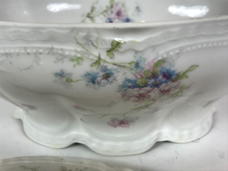 Theodore Haviland Limoges France China Soup Tureen - Very Slight Chip Under Lid As Shown In Photos [Photo 8]