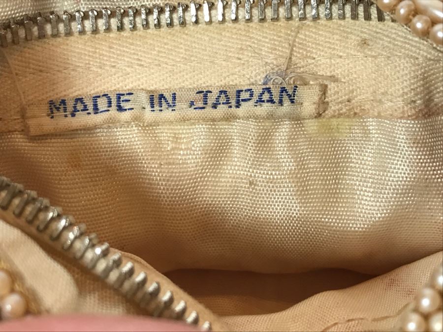 Vintage Japanese Beaded Purse Handbag Has Some Beads Missing On Handle Floral Pattern [Photo 11]