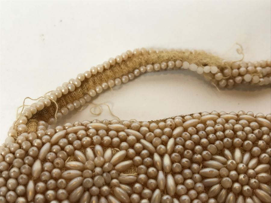 Vintage Japanese Beaded Purse Handbag Has Some Beads Missing On Handle Floral Pattern [Photo 9]