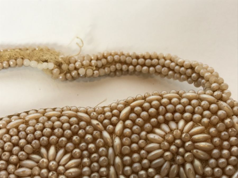 Vintage Japanese Beaded Purse Handbag Has Some Beads Missing On Handle Floral Pattern [Photo 10]