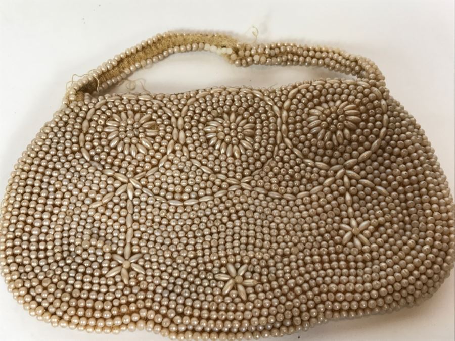 Vintage Japanese Beaded Purse Handbag Has Some Beads Missing On Handle Floral Pattern [Photo 6]