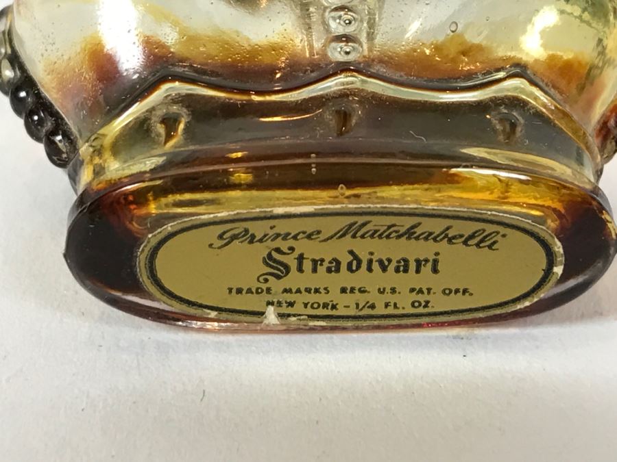 Collection Of Vintage Perfume Bottles Including No 5 Chanel, Woodhue Faberge, Stradivari Prince Matchabelli, Duchess Of York Prince Matchabelli [Photo 17]
